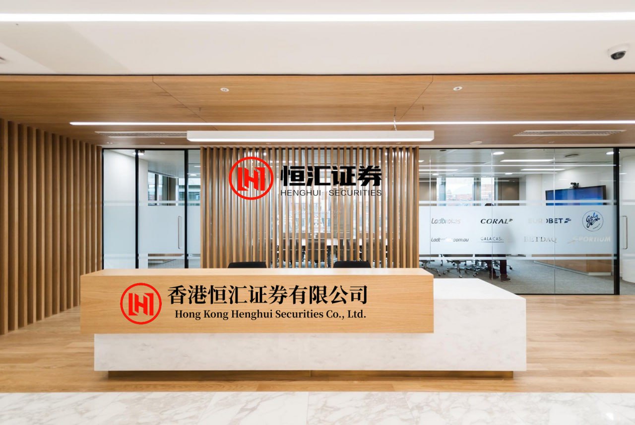 恒捷配资官网 3大2小闯“野路”寻美景，11岁女孩却头破血流躺崖底......_救援_开发_郑州